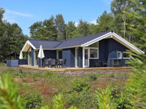 8 person holiday home in L s